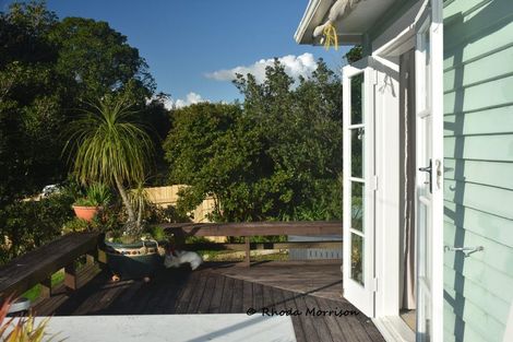 Photo of property in 46 Sandy Beach Road, Tinopai, Matakohe, 0593