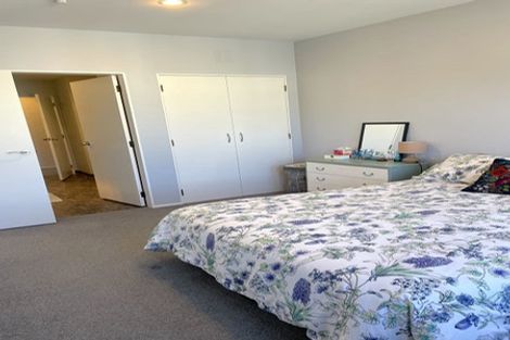 Photo of property in St Peters Apartments, 7d/192 Willis Street, Te Aro, Wellington, 6011