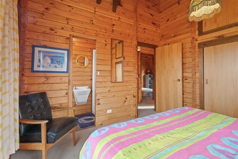 Photo of property in 16 Chalet Crescent, Hanmer Springs, 7334