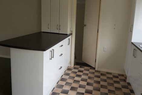 Photo of property in 8 Mahoe Street, Otaki Beach, Otaki, 5512