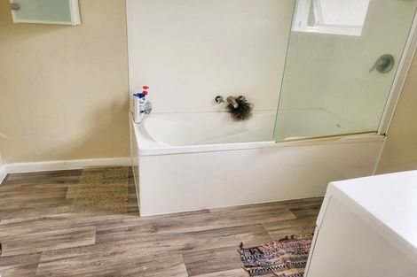 Photo of property in 4 Albert Street, Dannevirke, 4930