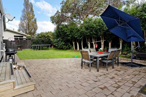 Photo of property in 7 Hinekohu Street, New Lynn, Auckland, 0600