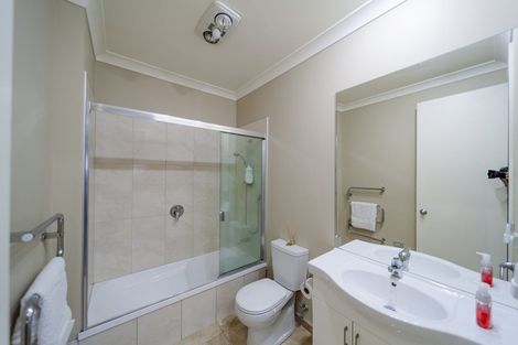 Photo of property in 14 Portland Place, Poraiti, Napier, 4112