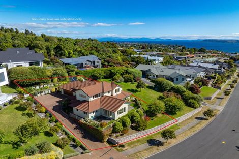 Photo of property in 24 Botanical Heights Drive, Waipahihi, Taupo, 3330