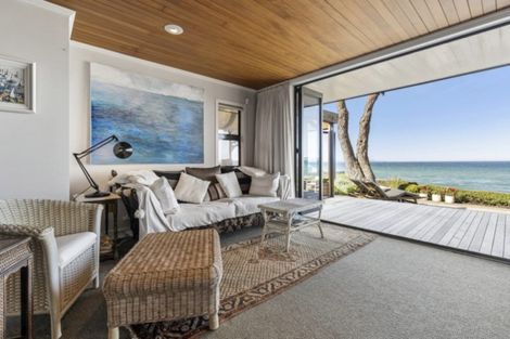 Photo of property in 18a Marellen Drive, Red Beach, 0932