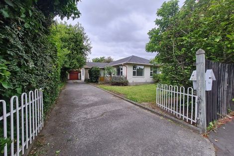 Photo of property in 54 Peer Street, Upper Riccarton, Christchurch, 8041