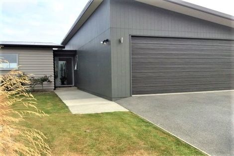 Photo of property in 27 Lochnagar Drive, Lake Hayes, Queenstown, 9304