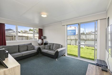 Photo of property in 25 Northgate, Strandon, New Plymouth, 4312