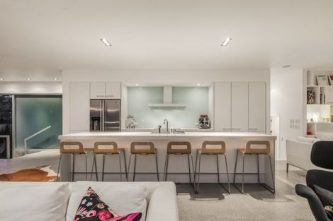 Photo of property in 39 Taumata Road, Omaha, 0986