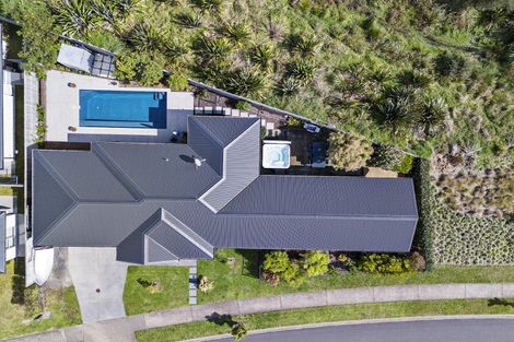 Photo of property in 38 Pakanga Grove, Pyes Pa, Tauranga, 3112