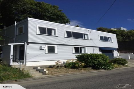 Photo of property in 19 Whaui Street, Vogeltown, Wellington, 6021