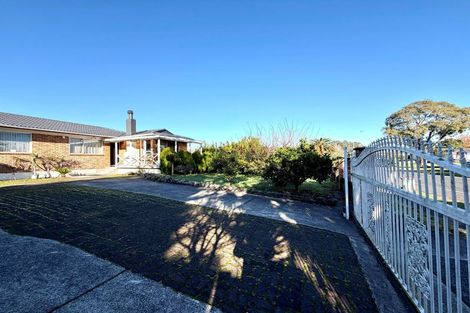 Photo of property in 23 Hyperion Drive, Randwick Park, Auckland, 2105