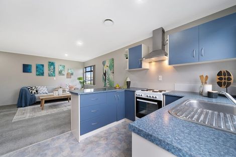 Photo of property in 32d Gifford Road, Papatoetoe, Auckland, 2025