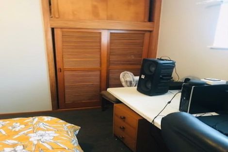 Photo of property in 89 Queenwood Road, Levin, 5510