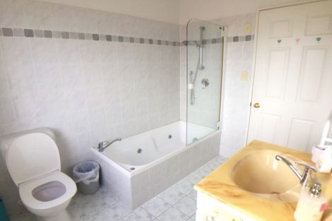 Photo of property in 16a Jasper Avenue, Mount Roskill, Auckland, 1041