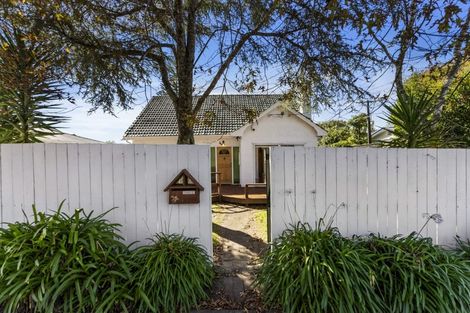 Photo of property in 1/43 Rimu Street, New Lynn, Auckland, 0600