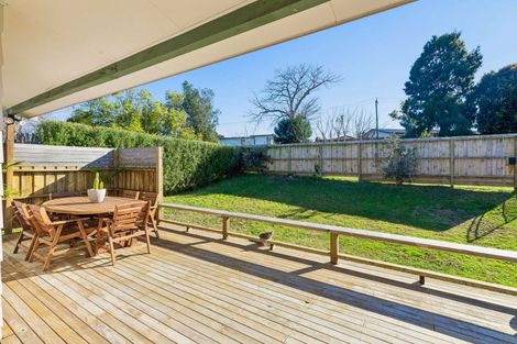 Photo of property in 46 Lee Street, Te Puke, 3119