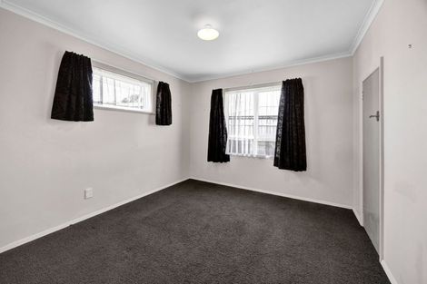 Photo of property in 50 Celia Street, Stratford, 4332