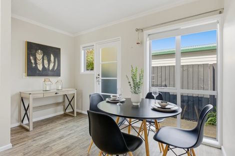 Photo of property in 2/239 New Brighton Road, Burwood, Christchurch, 8061