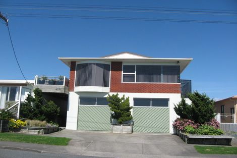 Photo of property in 12 Octavius Place, New Plymouth, 4312