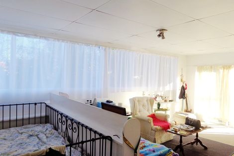 Photo of property in 3/81a Pakuranga Road, Pakuranga, Auckland, 2010