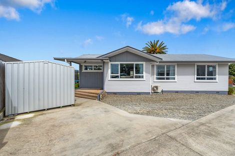 Photo of property in 11a Fox Place, Cloverlea, Palmerston North, 4412
