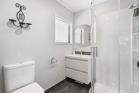 Photo of property in 63 Cruickshank Road, Clouston Park, Upper Hutt, 5018