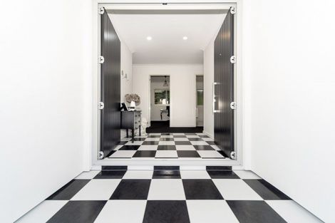 Photo of property in 16 Kingfisher Drive, Whataupoko, Gisborne, 4010