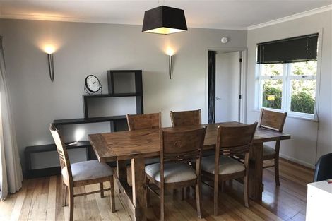 Photo of property in 152 Tiroroa Avenue, Te Atatu South, Auckland, 0610