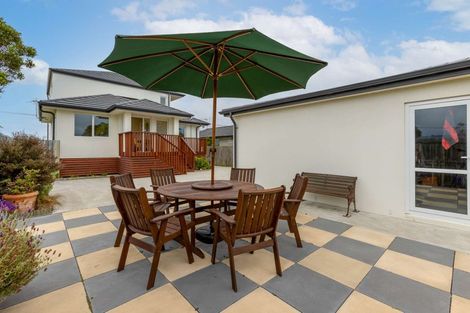 Photo of property in 409 Estuary Road, South New Brighton, Christchurch, 8062
