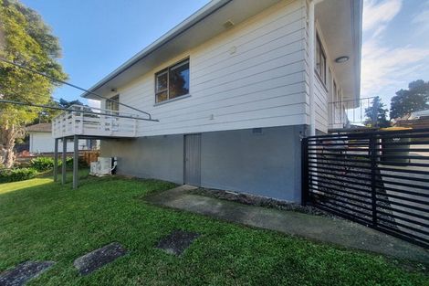 Photo of property in 1/107 Archmillen Avenue, Pakuranga Heights, Auckland, 2010