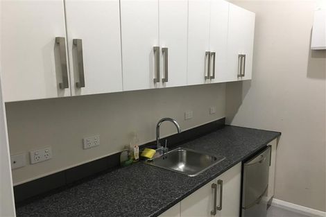 Photo of property in 2/262 Edgeware Road, Edgeware, Christchurch, 8013