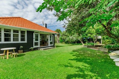 Photo of property in 59 Te Moana Road, Waikanae Beach, Waikanae, 5036