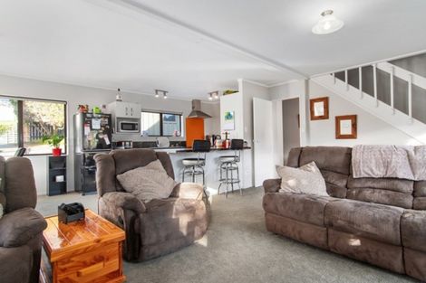 Photo of property in 75 Waitaha Road, Welcome Bay, Tauranga, 3112