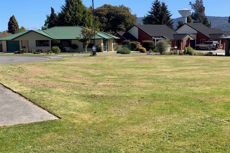 Photo of property in 14 Harrison Court, Te Anau, 9600
