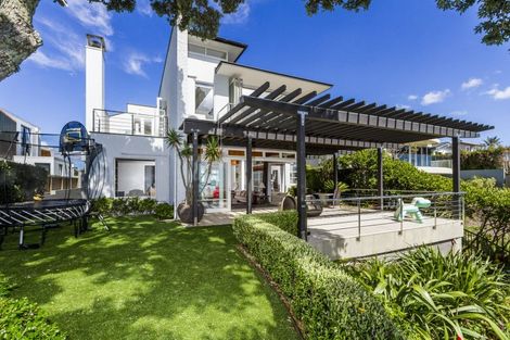Photo of property in 54 Seacliffe Avenue, Belmont, Auckland, 0622