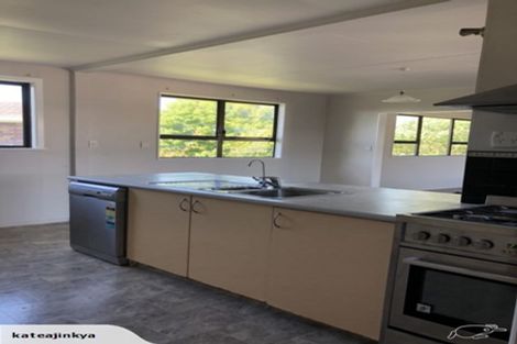 Photo of property in 34 Trelawney Crescent, Westown, New Plymouth, 4310