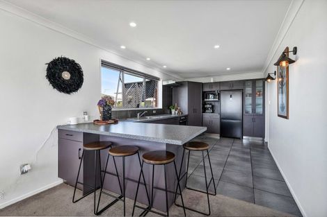 Photo of property in 29 Whakapaki Street, Urenui, 4375