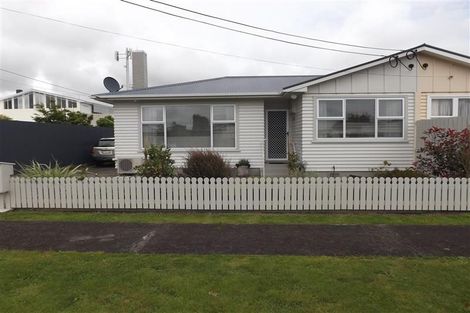 Photo of property in 15 Essex Street, Levin, 5510
