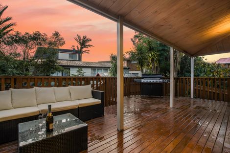 Photo of property in 22 Calluna Crescent, Totara Heights, Auckland, 2105