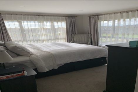 Photo of property in 1 Castlebane Drive, Flat Bush, Auckland, 2019