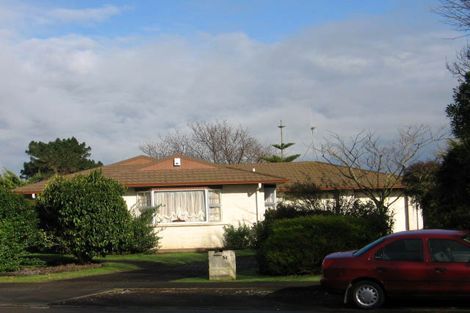 Photo of property in 54 Kentucky Way, Awapuni, Palmerston North, 4412
