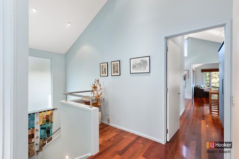 Photo of property in 221 Seaforth Road, Waihi Beach, 3611