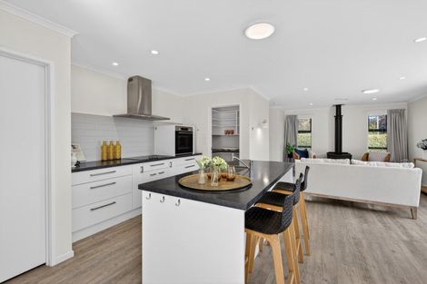 Photo of property in 5 Oakden Drive, Darfield, 7510