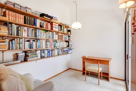 Photo of property in 57 Parr Terrace, Castor Bay, Auckland, 0620