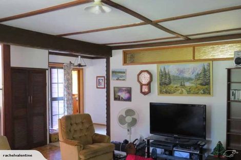 Photo of property in 104 Cemetery Road, Wainui, Silverdale, 0992