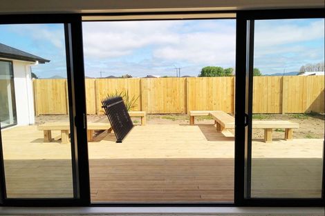 Photo of property in 15 Sydney Place, Flagstaff, Hamilton, 3210