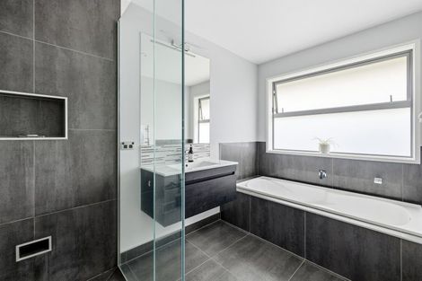 Photo of property in 86 Pakanga Grove, Pyes Pa, Tauranga, 3112