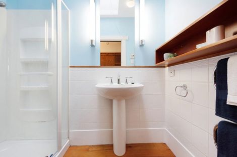 Photo of property in 22 Homewood Crescent, Karori, Wellington, 6012