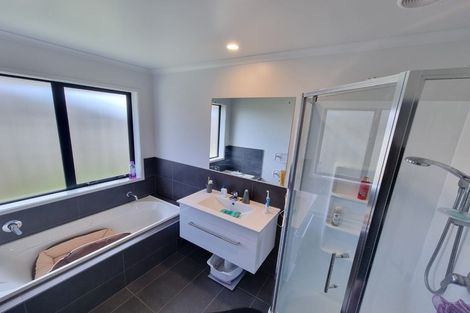 Photo of property in 18 Tawhiti Road, Pukekohe, 2120